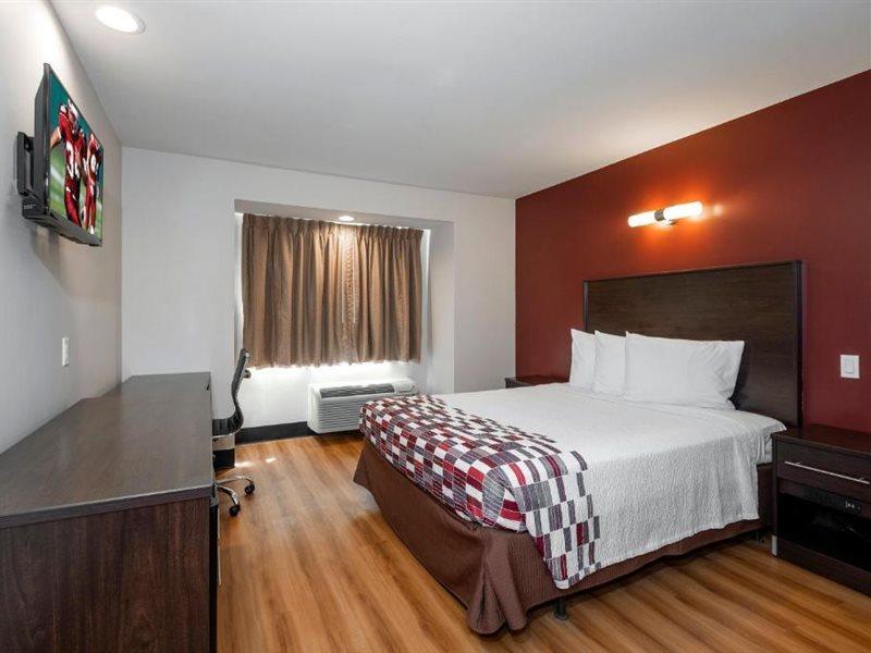 Red Roof Inn Sulphur Bagian luar foto